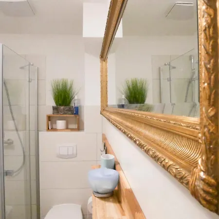 Zur Gemutlichkeit Apartment *